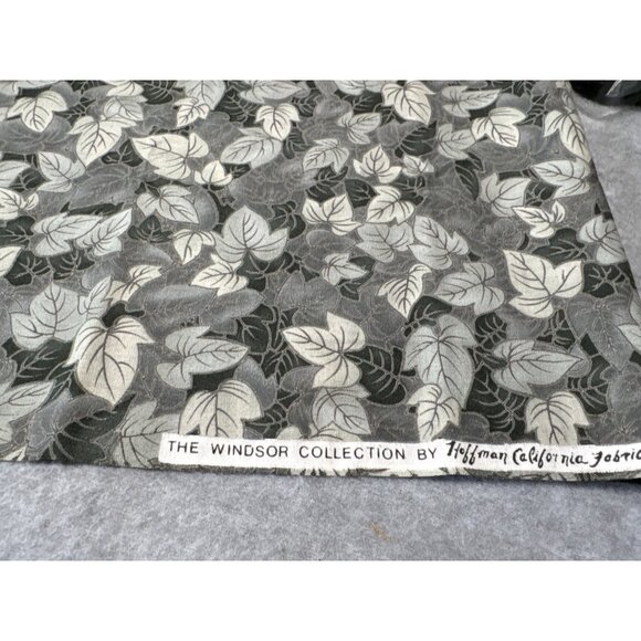 Hoffman California Fabrics the Windsor Collection Leaf Print Fabric 3/4 yard x 4 - Picture 3 of 5